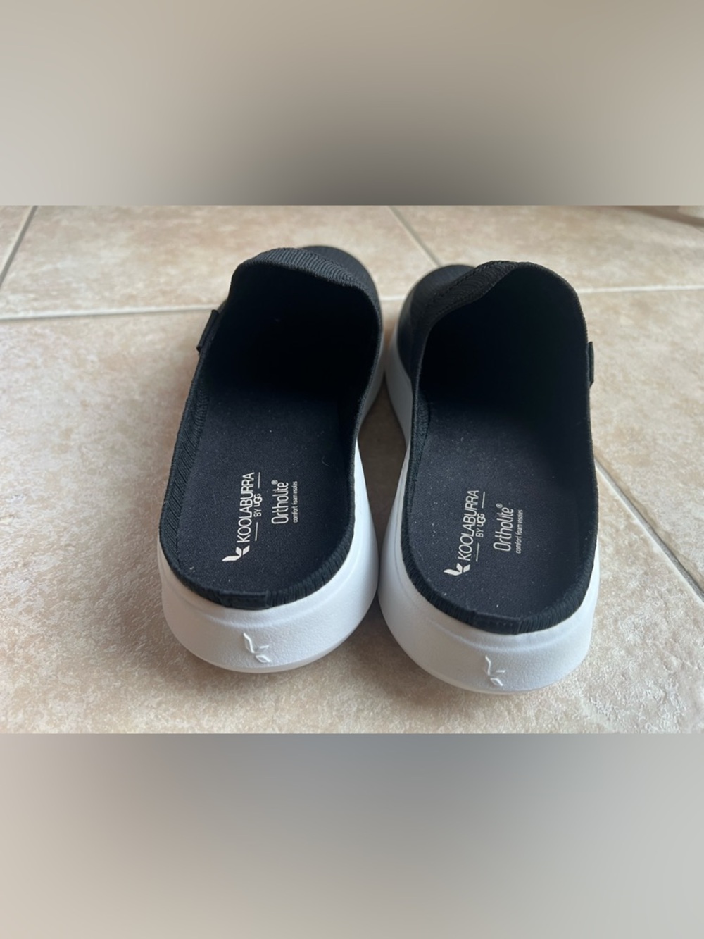 Koolaburra by UGG Black Slip-On Clogs Mules Sz 10.5 - Picture 4 of 6